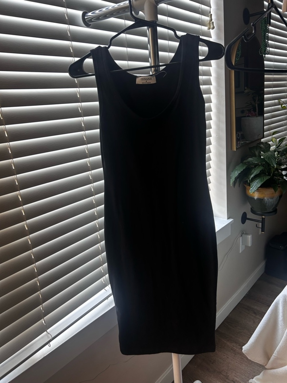 Zenana Outfitters Black Sleeveless Tank Dress